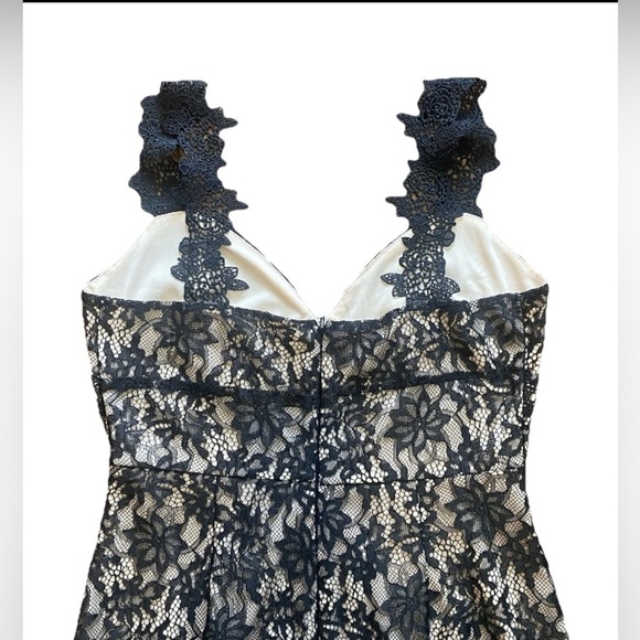 Venus black lace detail overlay dress - Picture 3 of 5